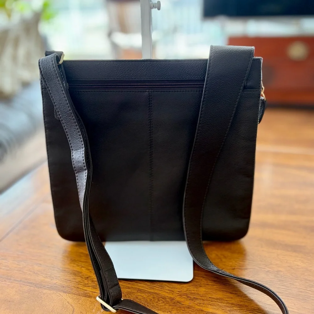 RADLEY LONDON Brown Pebbled Leather Crossbody Messenger Bag
